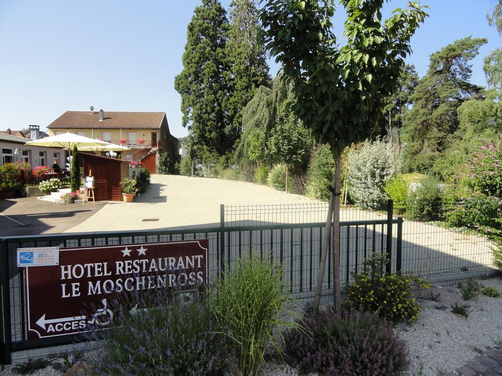 Hôtel Restaurant Le Moschenross Thann Exterior foto