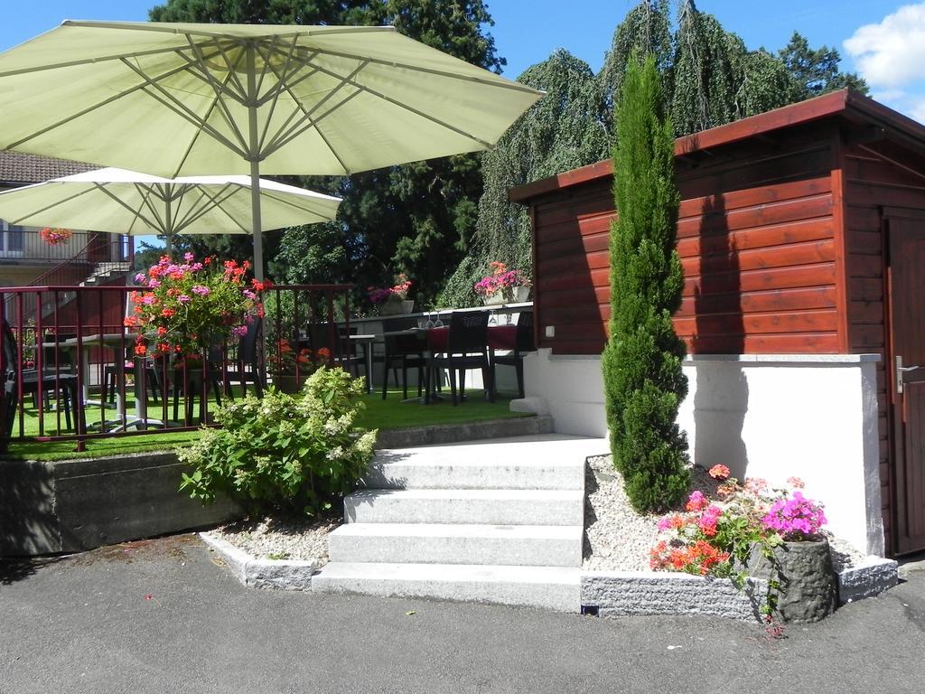 Hôtel Restaurant Le Moschenross Thann Exterior foto